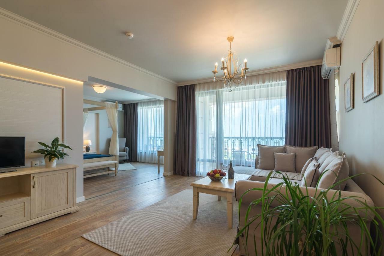 Sunny Castle Hotel Кранево Екстер'єр фото
